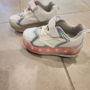 Kids Light-Up White and Silver Sneakers